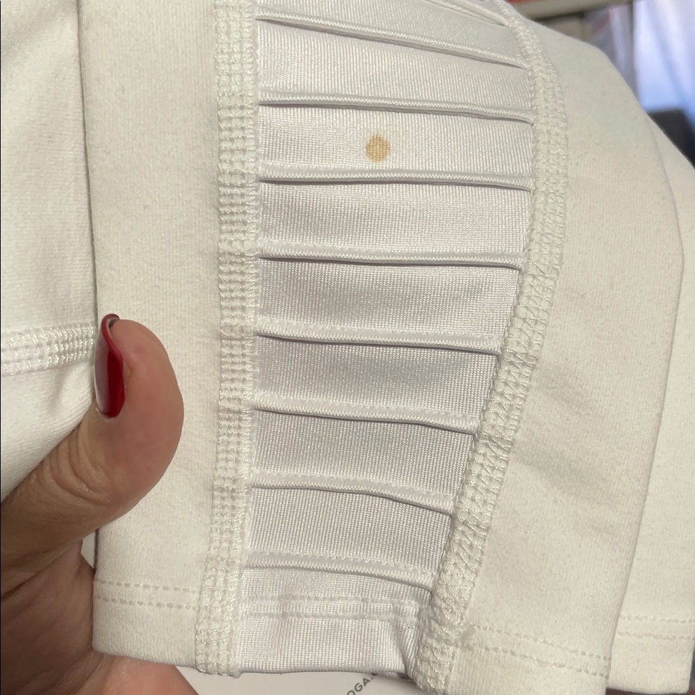 NWT Alo Yoga High Waist Moto Leggings White White Glossy Size S - Picture 8 of 8